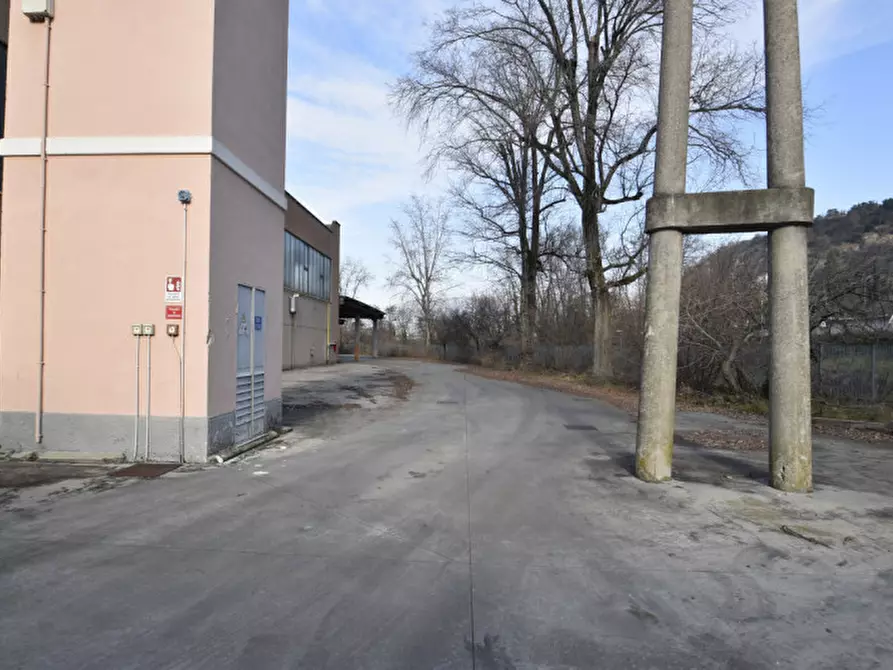 Immagine 10 di Capannone industriale in affitto  in Via Sottosengia 17 a Sant'ambrogio Di Valpolicella
