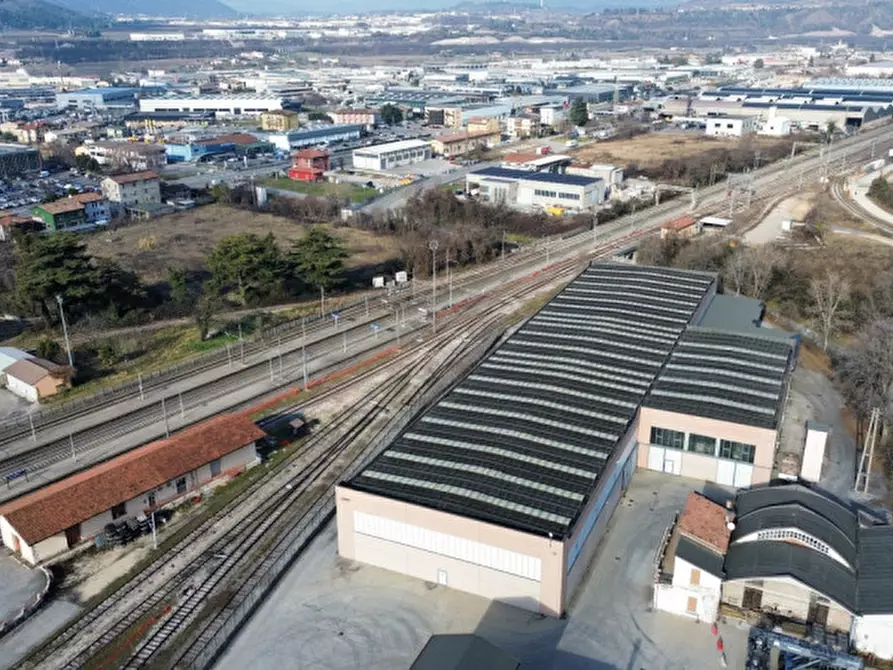 Immagine 29 di Capannone industriale in affitto  in Via Sottosengia 17 a Sant'ambrogio Di Valpolicella