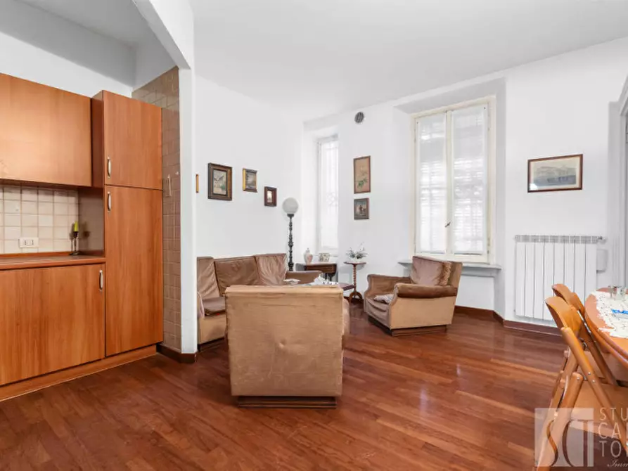 Immagine 5 di Appartamento in vendita  in via giacomo watt 4 a Milano