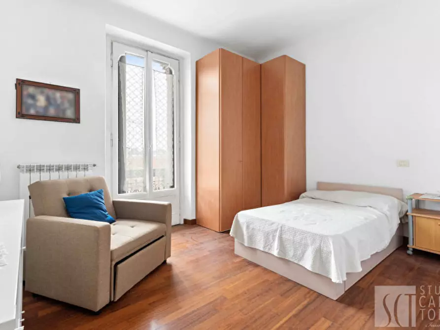 Immagine 11 di Appartamento in vendita  in via giacomo watt 4 a Milano