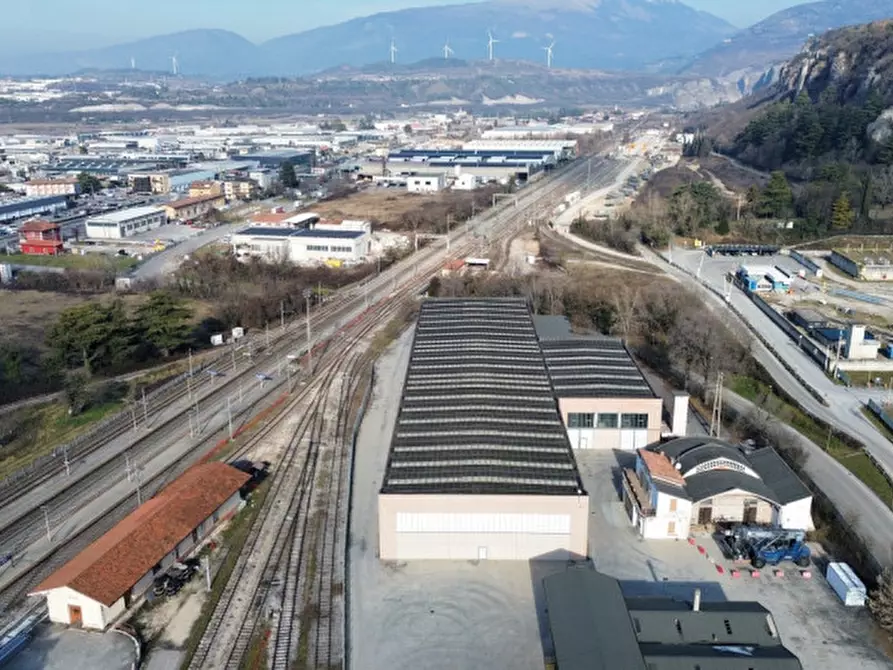 Immagine 9 di Capannone industriale in affitto  in Via Sottosengia 17 a Sant'ambrogio Di Valpolicella
