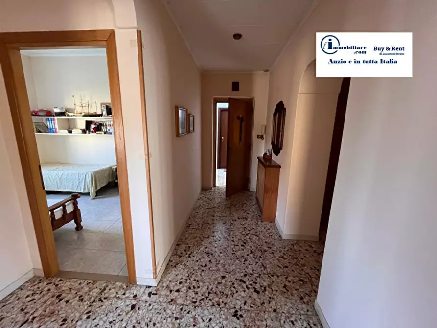 Immagine 13 di Appartamento in vendita  in Via degli Etruschi a Anzio