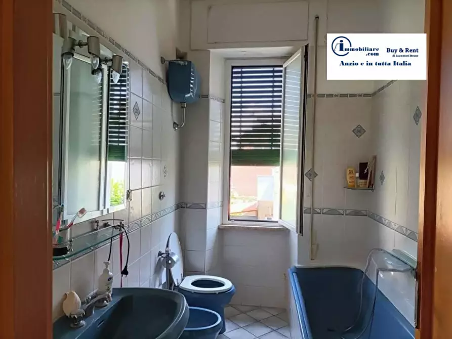 Immagine 22 di Appartamento in vendita  in Via degli Etruschi a Anzio