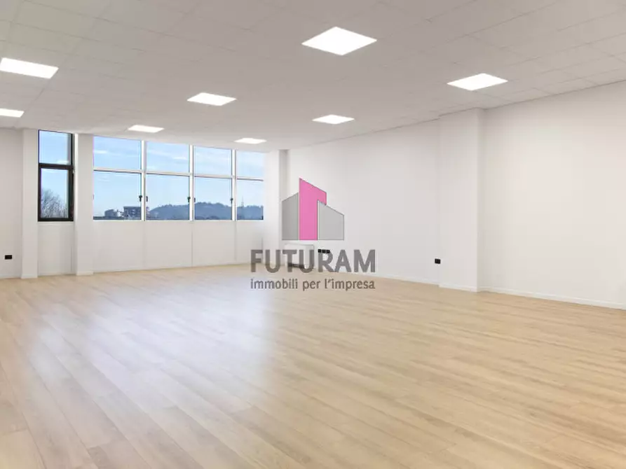 Immagine 2 di Ufficio in affitto  a Creazzo