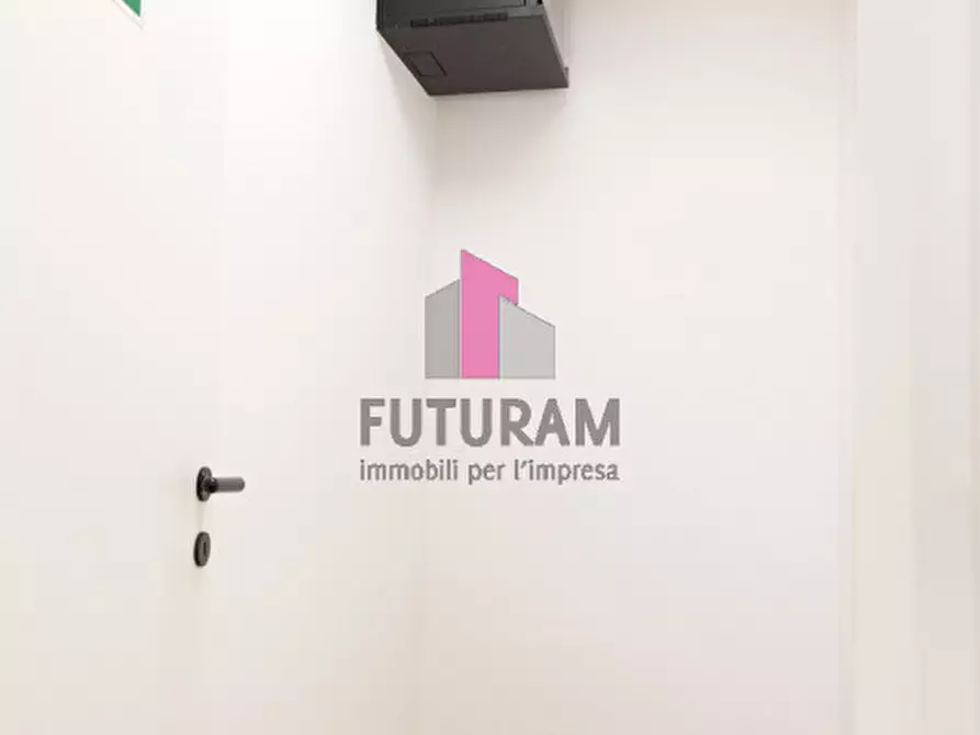 Immagine 8 di Ufficio in affitto  a Creazzo