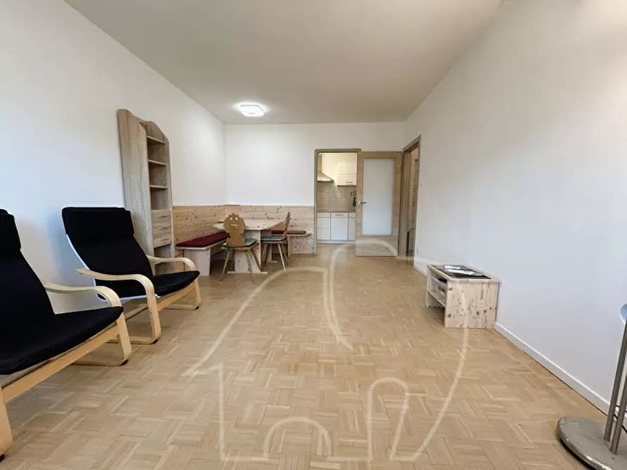 Immagine 13 di Appartamento in vendita  in Kalterer-See-Straße - Via Lago di Caldaro a Termeno Sulla Strada Del Vino .Tramin An Der.