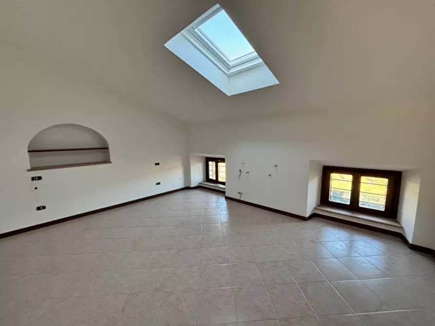 Immagine 21 di Appartamento in vendita  a Tregnago