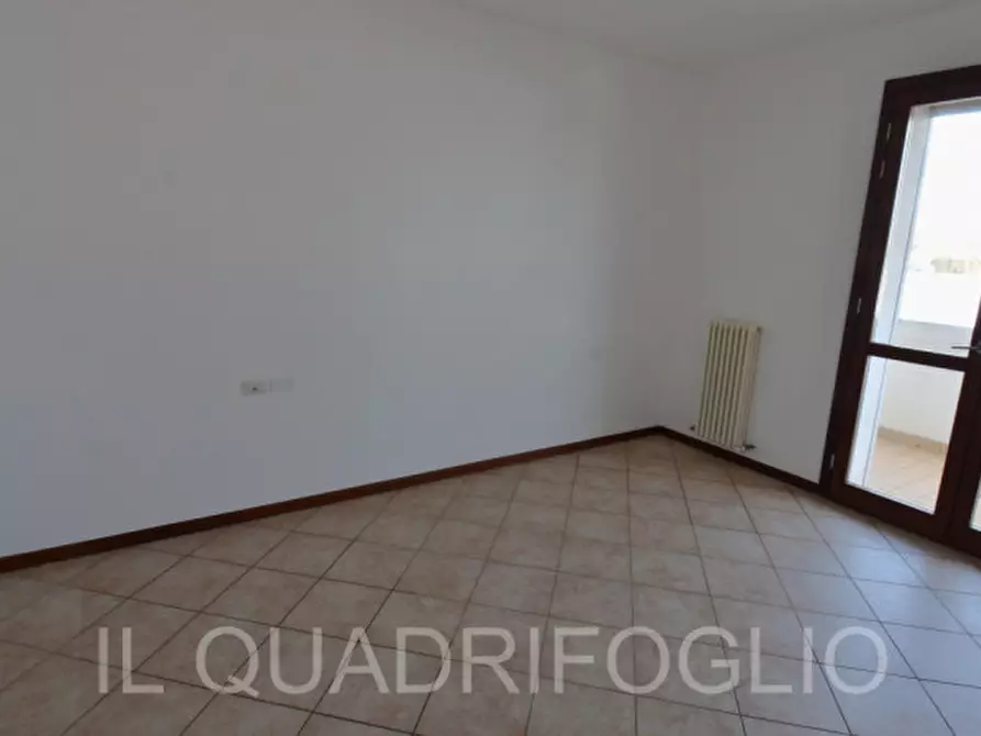 Immagine 6 di Appartamento in vendita  in Via Santa Sofia 150 a Cesena