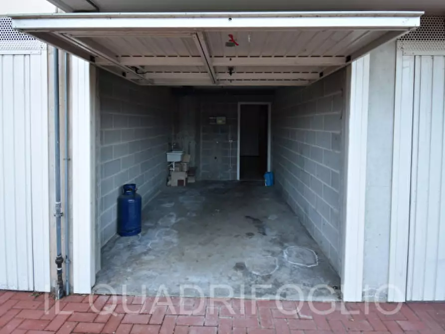 Immagine 14 di Appartamento in vendita  in Via Santa Sofia 150 a Cesena