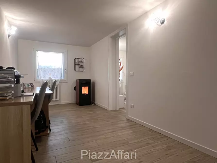 Immagine 18 di Appartamento in vendita  in Via Aldo Moro a Brugine