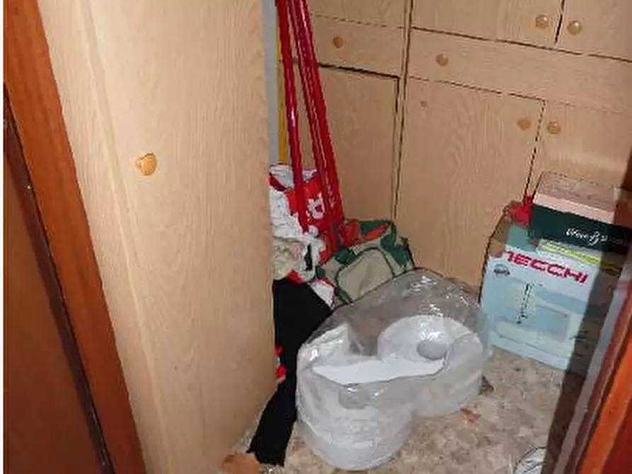 Immagine 8 di Appartamento in vendita  in Via Amerigo Vespucci 8 a Verona