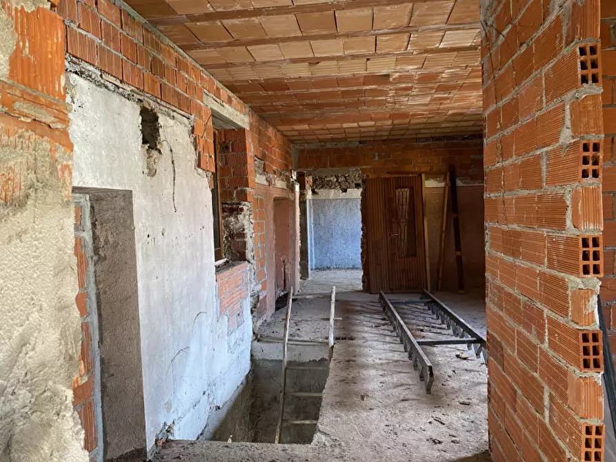 Immagine 9 di Rustico / casale in vendita  in Via Dante Alighieri a Fontaneto D'agogna