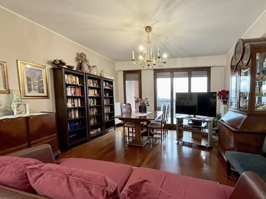 Immagine 6 di Appartamento in vendita  in Via Guido Rossa a Buccinasco