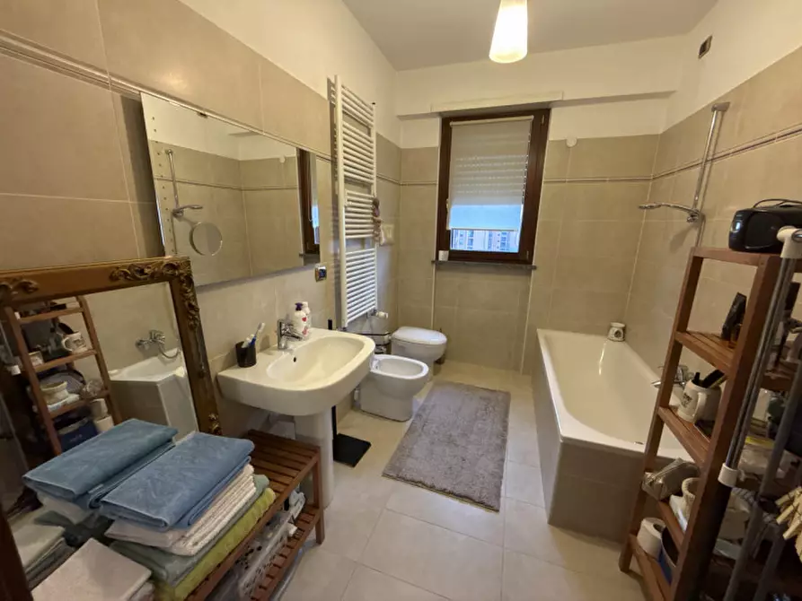 Immagine 24 di Appartamento in vendita  in Via Guido Rossa a Buccinasco