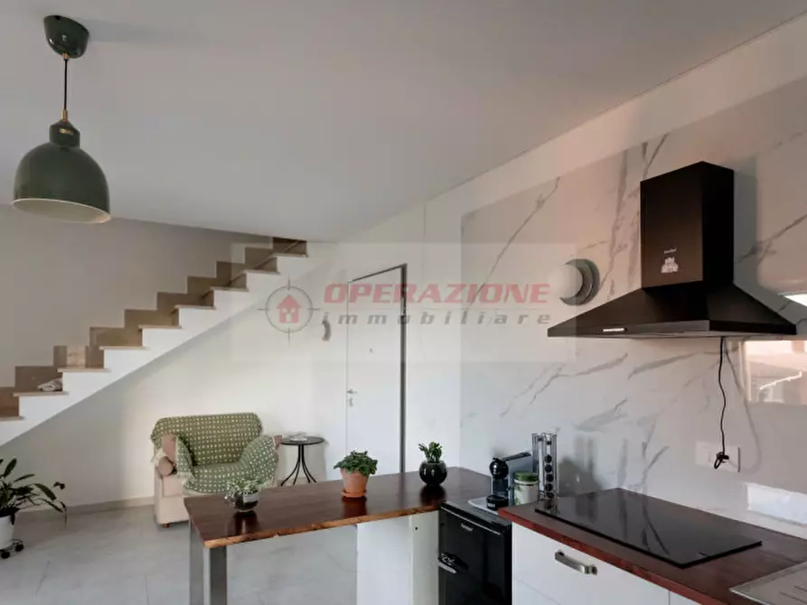 Immagine 10 di Appartamento in vendita  in Via Gabriella degli Esposti a Roma