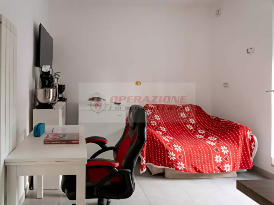 Immagine 18 di Appartamento in vendita  in Via Gabriella degli Esposti a Roma