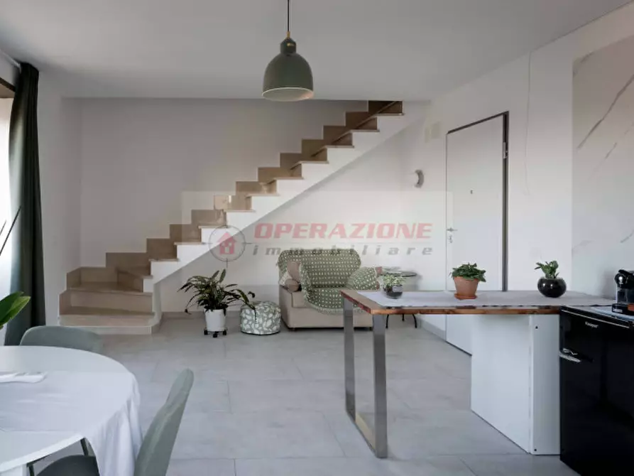Immagine 30 di Appartamento in vendita  in Via Gabriella degli Esposti a Roma