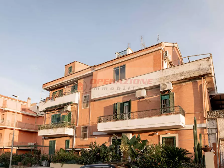 Immagine 45 di Appartamento in vendita  in Via Gabriella degli Esposti a Roma