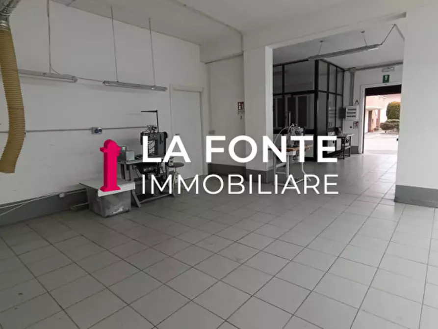 Immagine 3 di Laboratorio in affitto  in Via Antonio Meucci a Vigonza