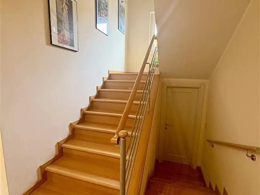 Immagine 18 di Villa in vendita  in zona stadio a Loro Ciuffenna