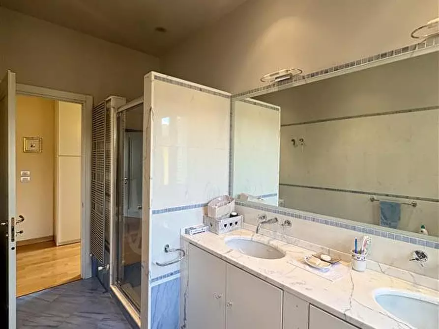 Immagine 49 di Villa in vendita  in zona stadio a Loro Ciuffenna