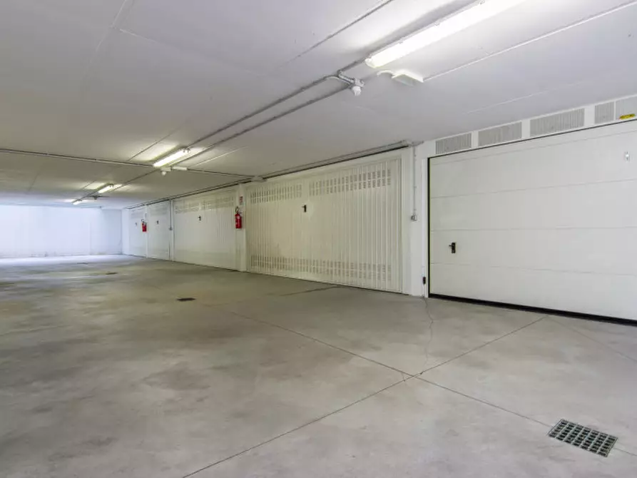 Immagine 21 di Attico in vendita  in Via Pietro Pinton a Padova