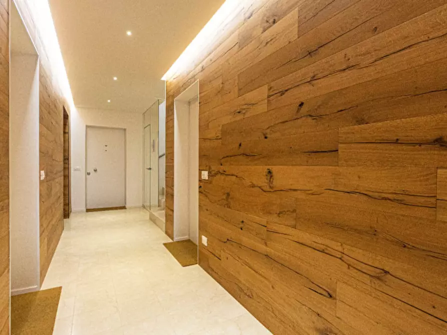 Immagine 24 di Attico in vendita  in Via Pietro Pinton a Padova