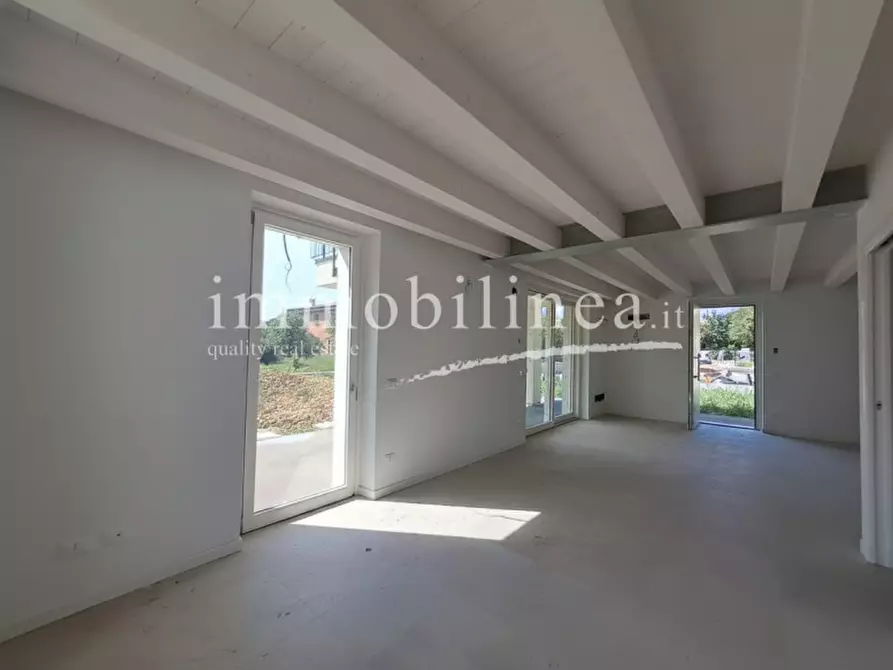 Immagine 4 di Villetta a schiera in vendita  in Via Primo Maggio a Costermano sul Garda