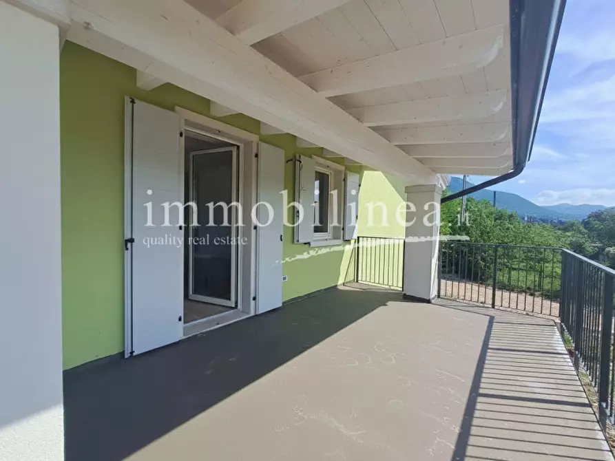 Immagine 6 di Villetta a schiera in vendita  in Via Primo Maggio a Costermano sul Garda