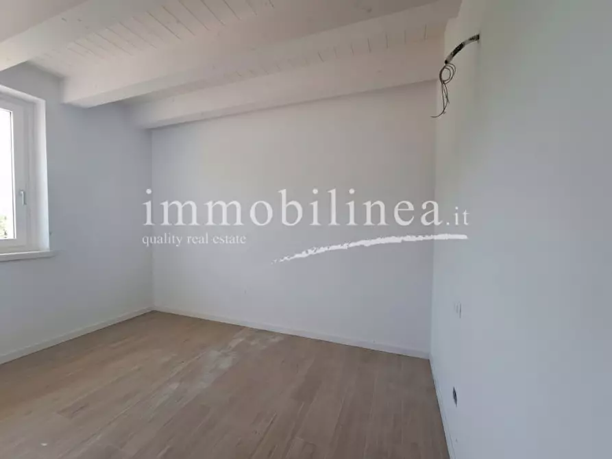 Immagine 8 di Villetta a schiera in vendita  in Via Primo Maggio a Costermano sul Garda