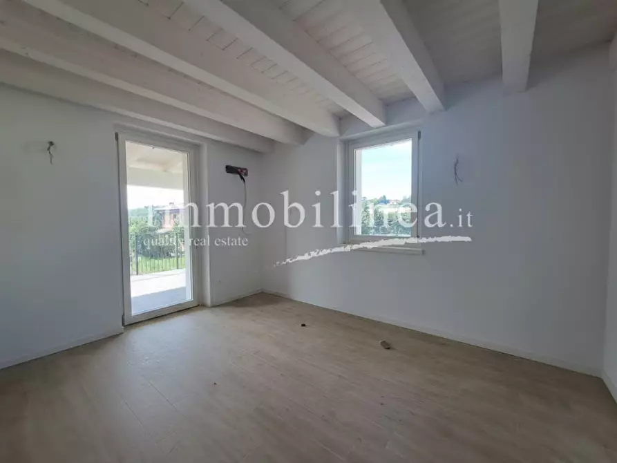 Immagine 9 di Villetta a schiera in vendita  in Via Primo Maggio a Costermano sul Garda