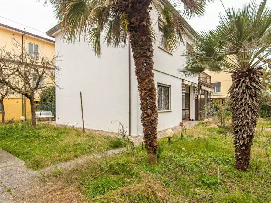Immagine 2 di Casa indipendente in vendita  in via gallini a Padova