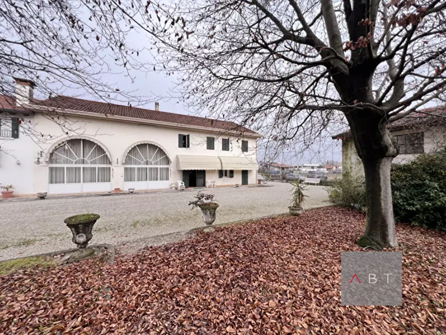 Immagine 1 di Casa bifamiliare in vendita  a San Martino Di Lupari