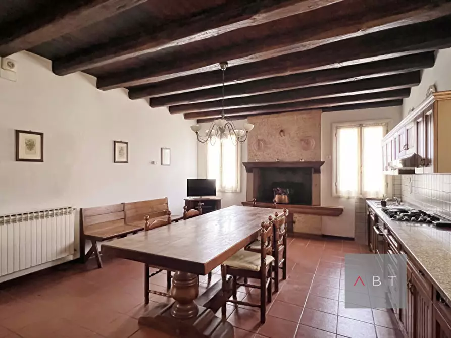 Immagine 7 di Casa bifamiliare in vendita  a San Martino Di Lupari