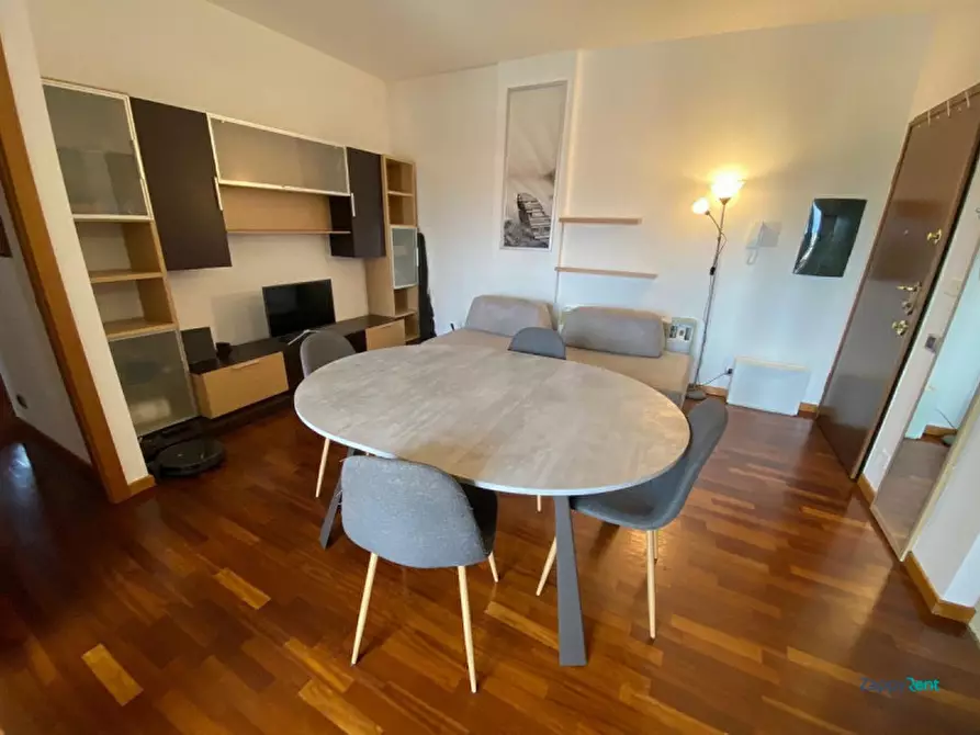 Immagine 2 di Appartamento in affitto  in Piazza dei Daini a Milano