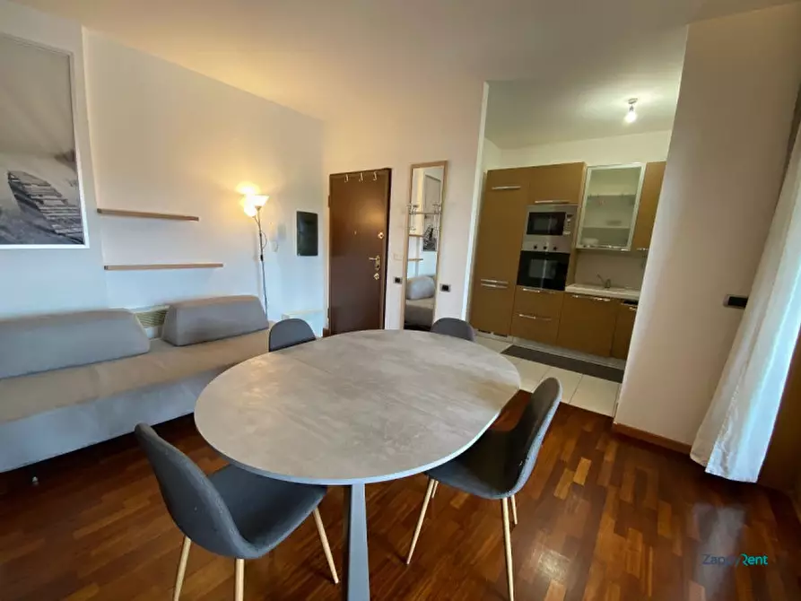 Immagine 5 di Appartamento in affitto  in Piazza dei Daini a Milano