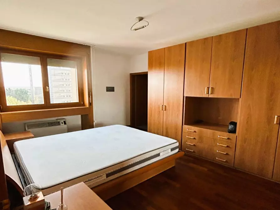 Immagine 14 di Appartamento in affitto  in Piazza dei Daini a Milano