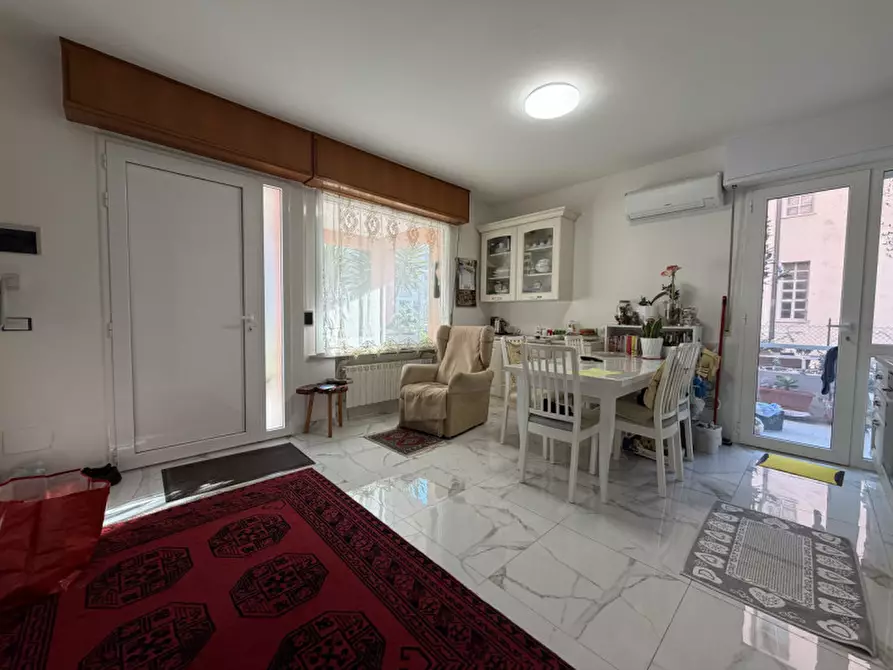 Immagine 8 di Appartamento in vendita  a Senigallia