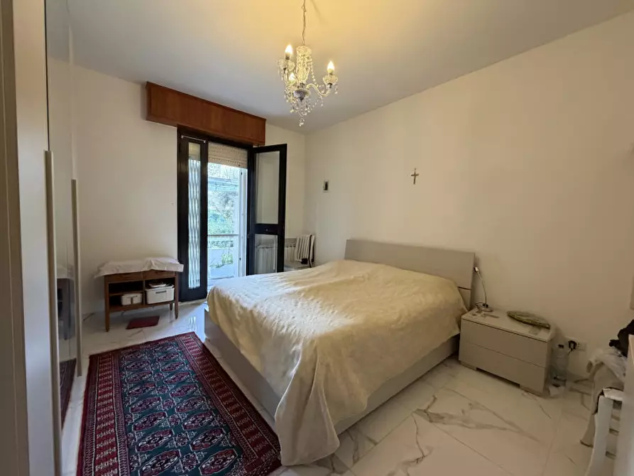 Immagine 9 di Appartamento in vendita  a Senigallia