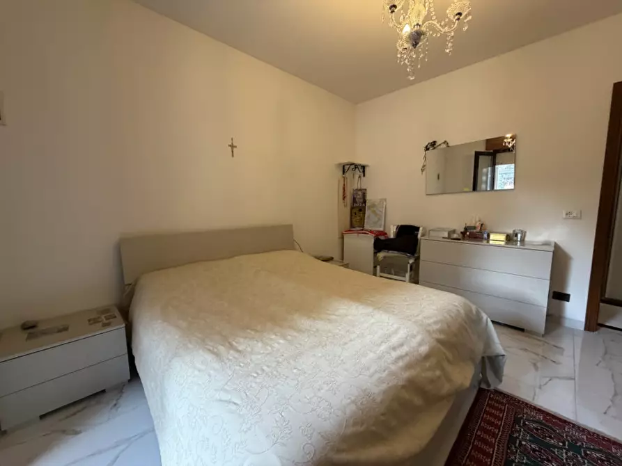 Immagine 13 di Appartamento in vendita  a Senigallia