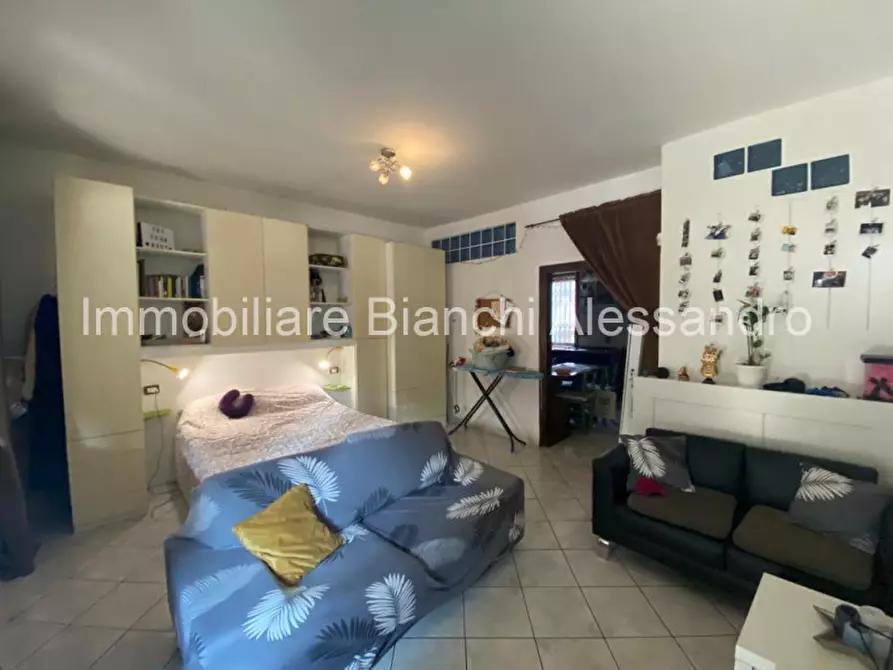 Immagine 4 di Appartamento in vendita  in Viale Benedetto Croce 78 a Firenze