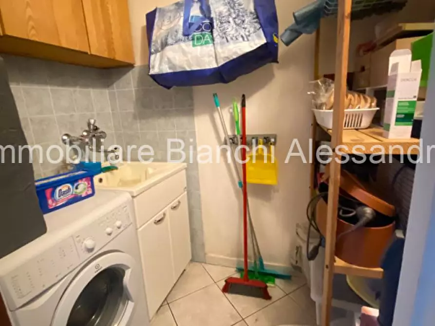 Immagine 8 di Appartamento in vendita  in Viale Benedetto Croce 78 a Firenze