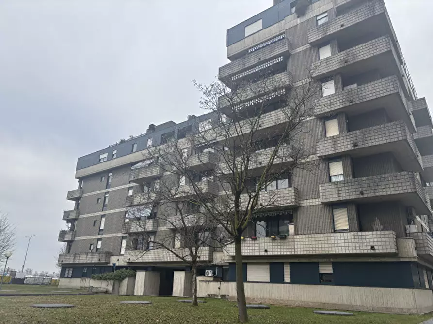 Immagine 33 di Appartamento in vendita  in VIA CAPUANA 58 a Rho
