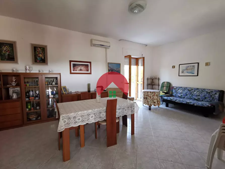 Immagine 5 di Appartamento in vendita  in Viale Ionio a Ginosa