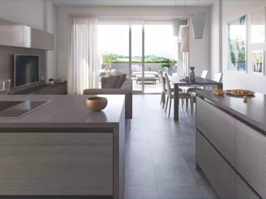 Immagine 10 di Appartamento in vendita  in Via Commenda a San Lazzaro Di Savena