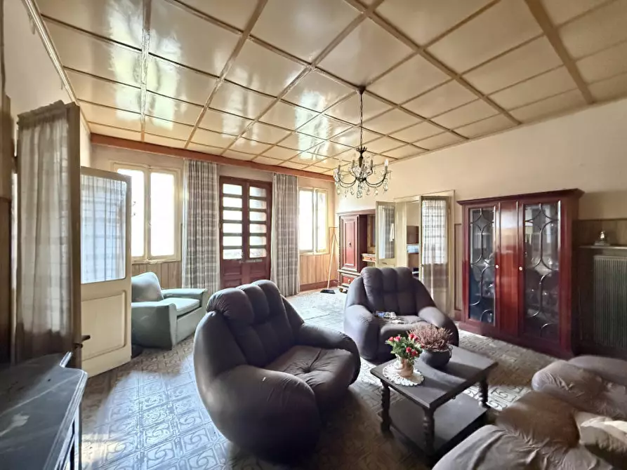 Immagine 6 di Casa indipendente in vendita  in Via Quattro Novembre a Solesino