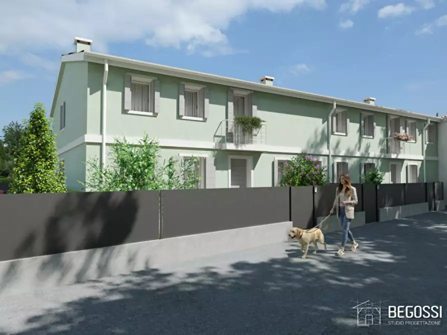 Immagine 1 di Appartamento in vendita  in Via Severo Senesi a Badia Polesine