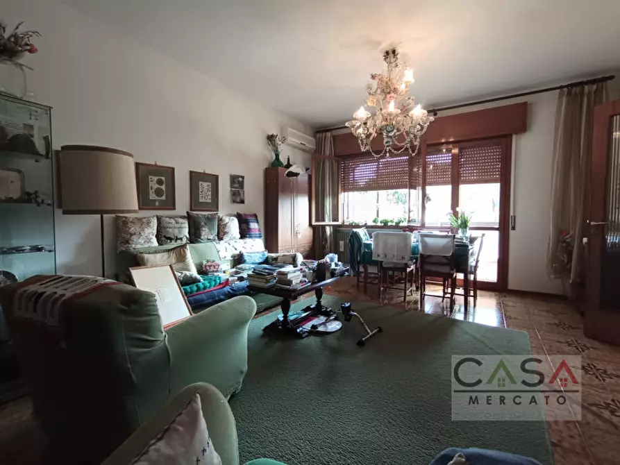 Immagine 2 di Casa bifamiliare in vendita  in Via Terza Armata a Pordenone