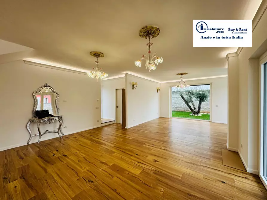 Immagine 8 di Villa in vendita  in VIA PALESTRINA a Nettuno