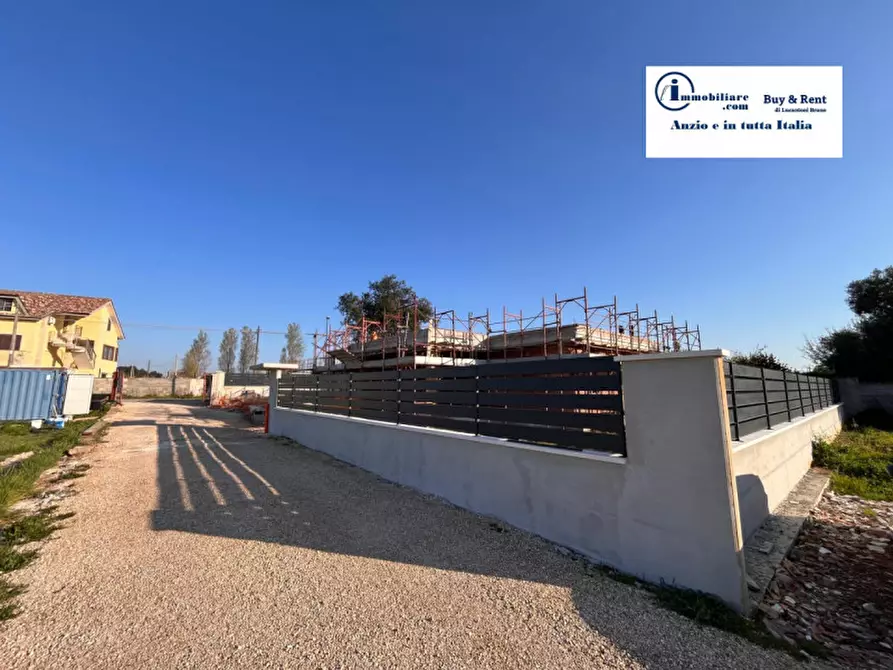Immagine 12 di Villa in vendita  in VIA PALESTRINA a Nettuno